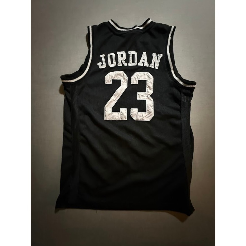 Air Jordan Black Basketball Jersey AIR #23 Sewn Boys Large Sleeveless‎ - Picture 7 of 9